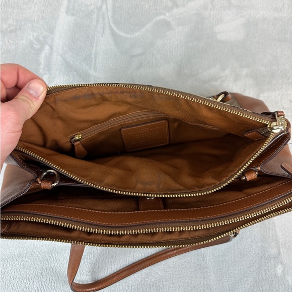 Coach Brown Handbag / Shoulder Bag Women’s - Picture 12 of 14